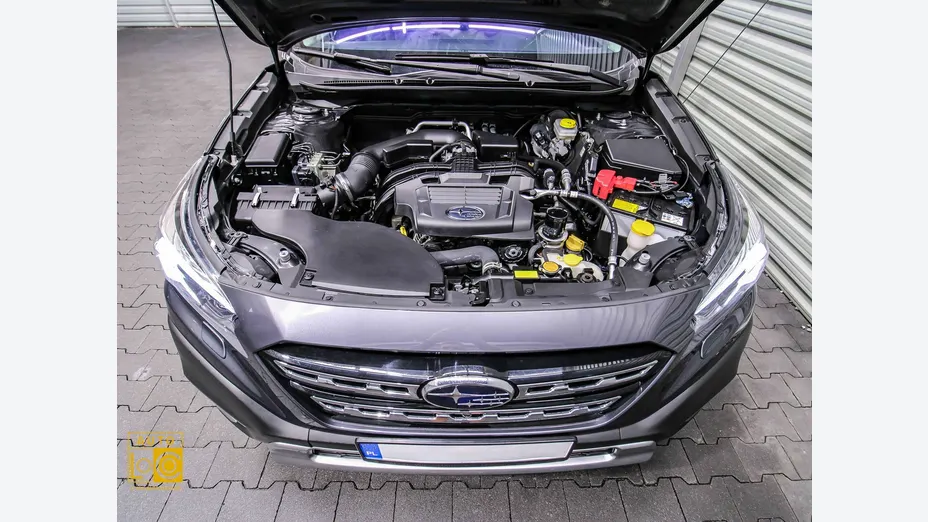 SUBARU Outback -