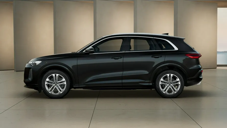 AUDI Q5 -