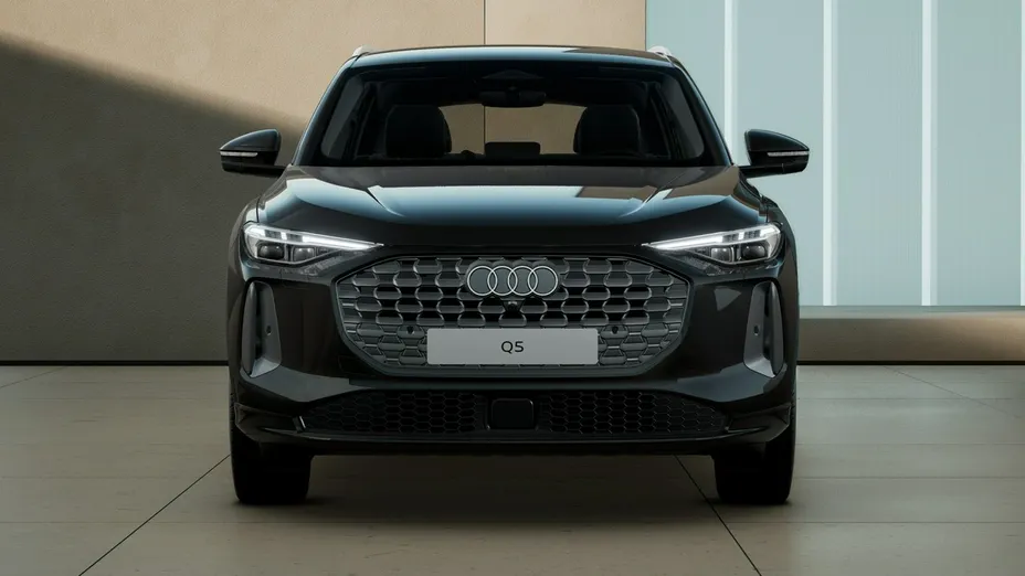 AUDI Q5 -