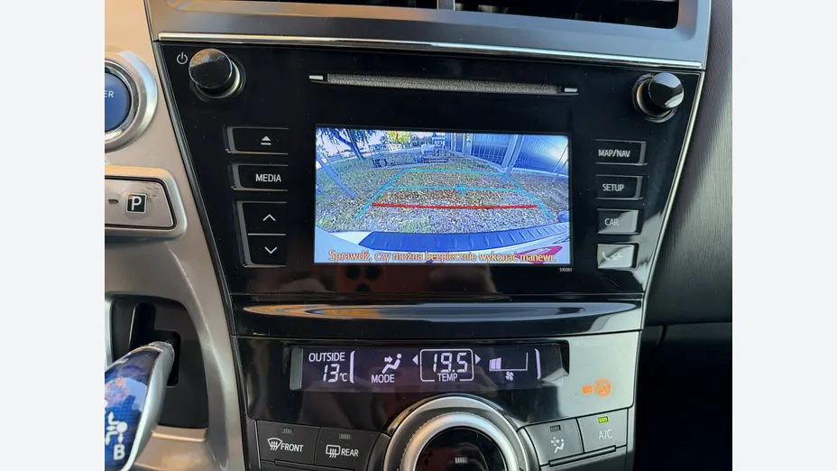 TOYOTA Prius -