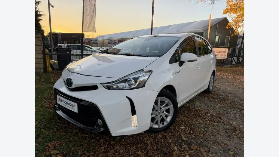 TOYOTA Prius -
