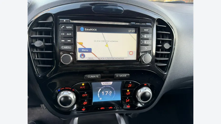 NISSAN Juke -