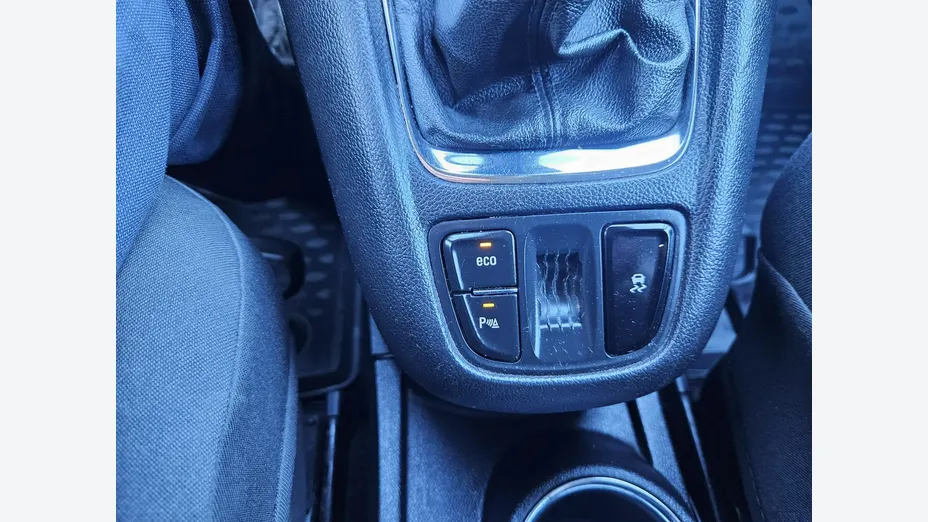 OPEL Zafira -