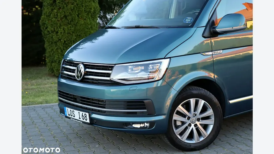 VOLKSWAGEN Multivan -
