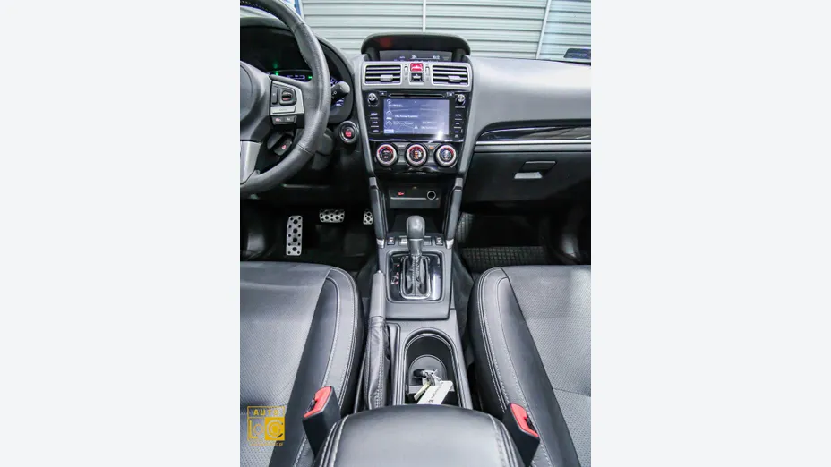 SUBARU Forester -