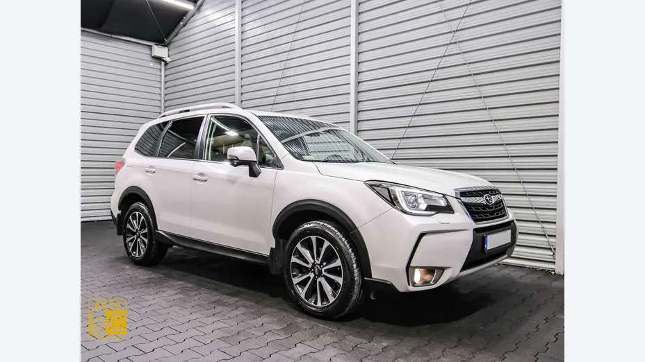 SUBARU Forester -