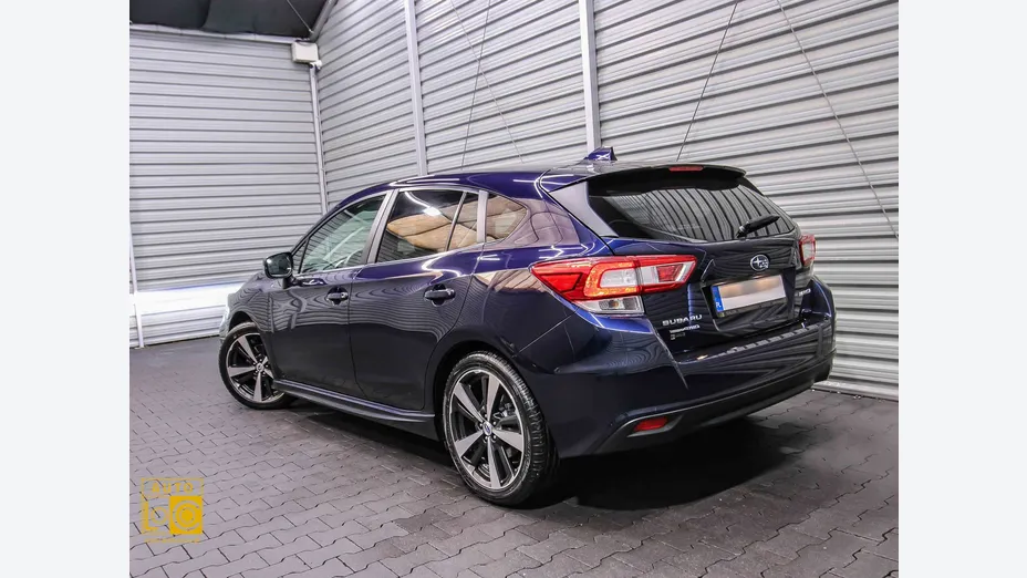 SUBARU Impreza -