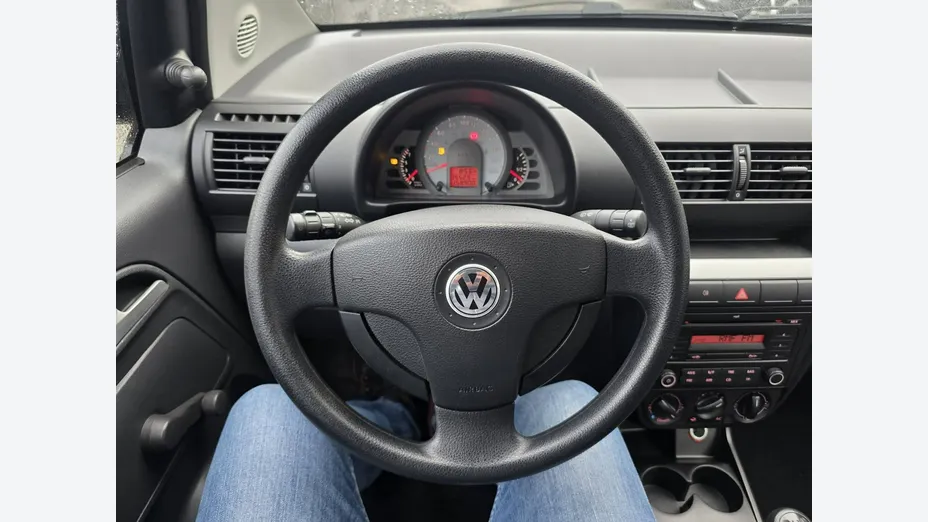 VOLKSWAGEN Fox -