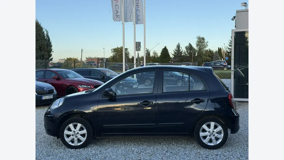 NISSAN Micra -