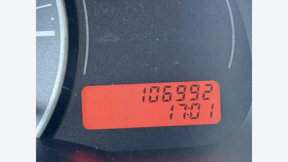 NISSAN Micra -