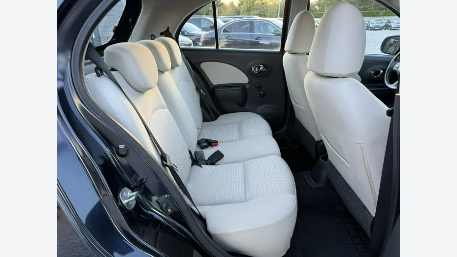 NISSAN Micra -