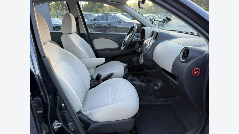 NISSAN Micra -