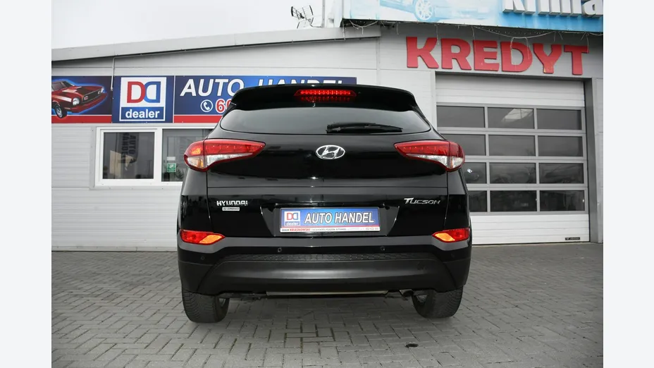 HYUNDAI Tucson -