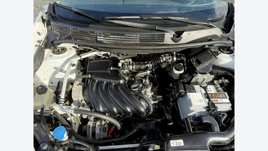 NISSAN Qashqai -
