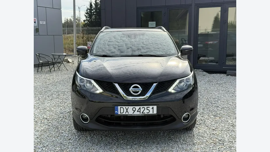 NISSAN Qashqai -