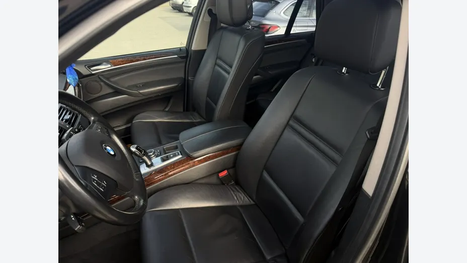 BMW X5 -