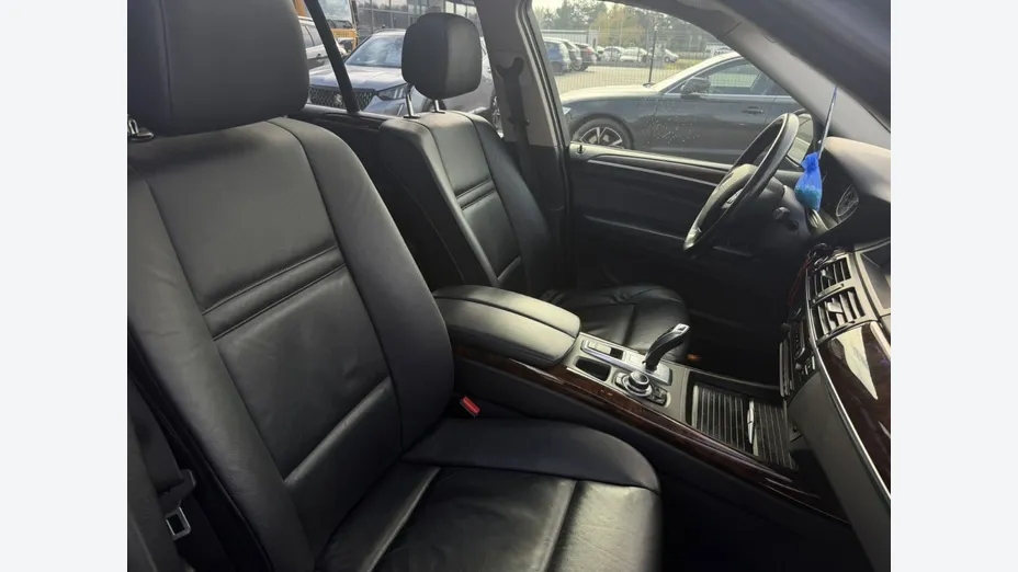 BMW X5 -
