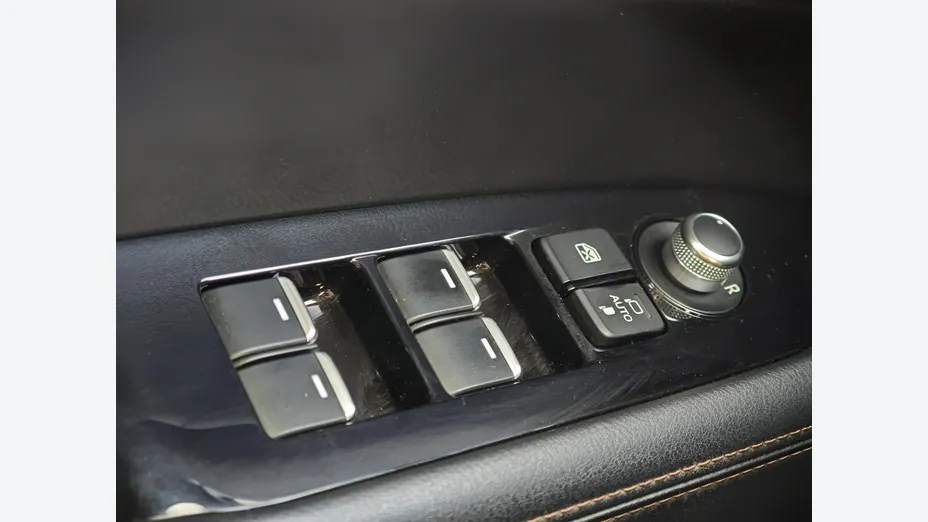MAZDA CX-5 -