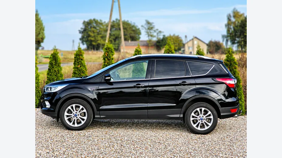 FORD Kuga -