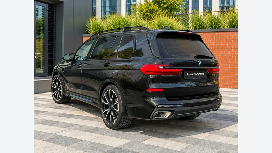 BMW X7 -