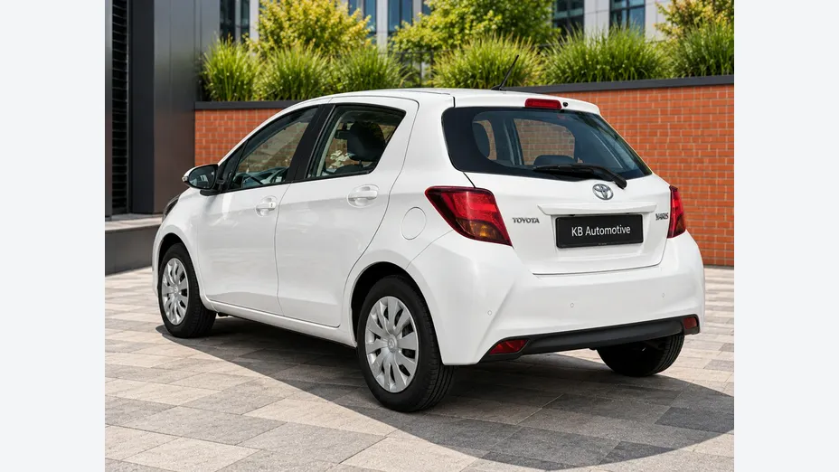 TOYOTA Yaris -
