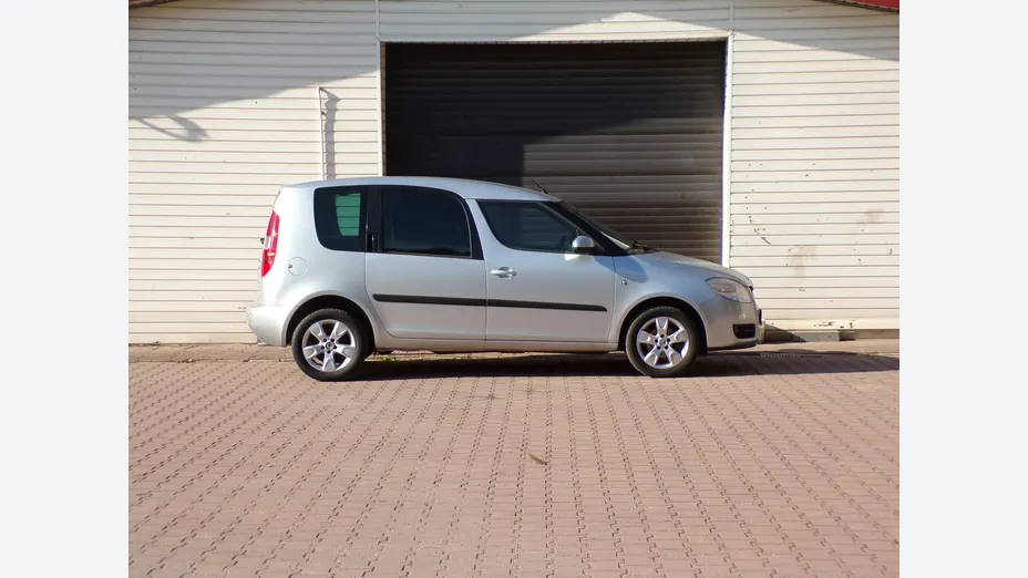 SKODA Roomster -