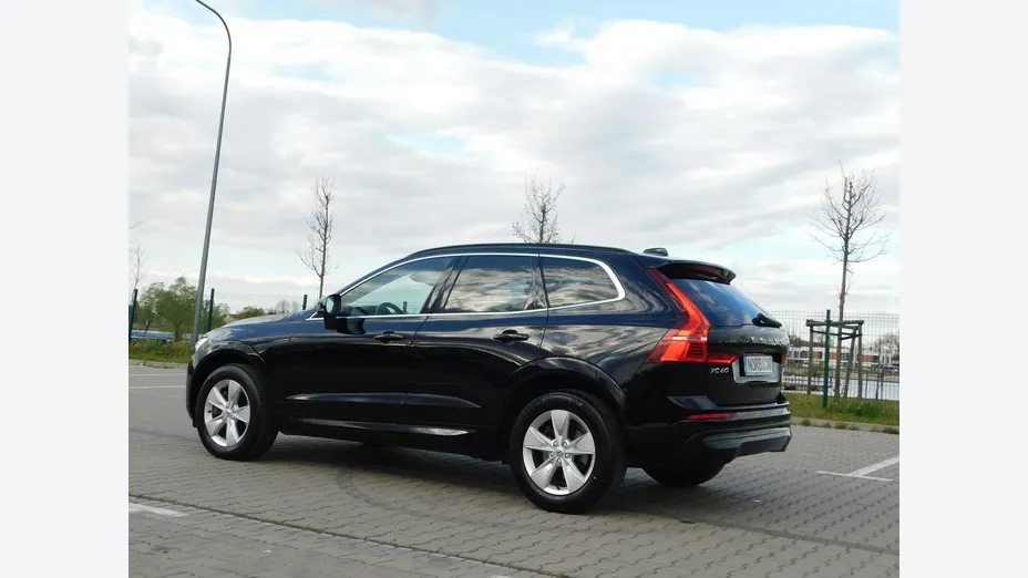 VOLVO XC60 -