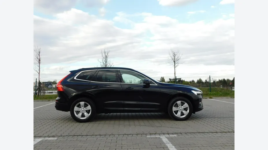 VOLVO XC60 -