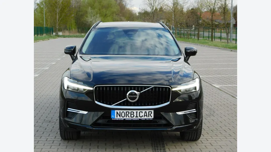 VOLVO XC60 -
