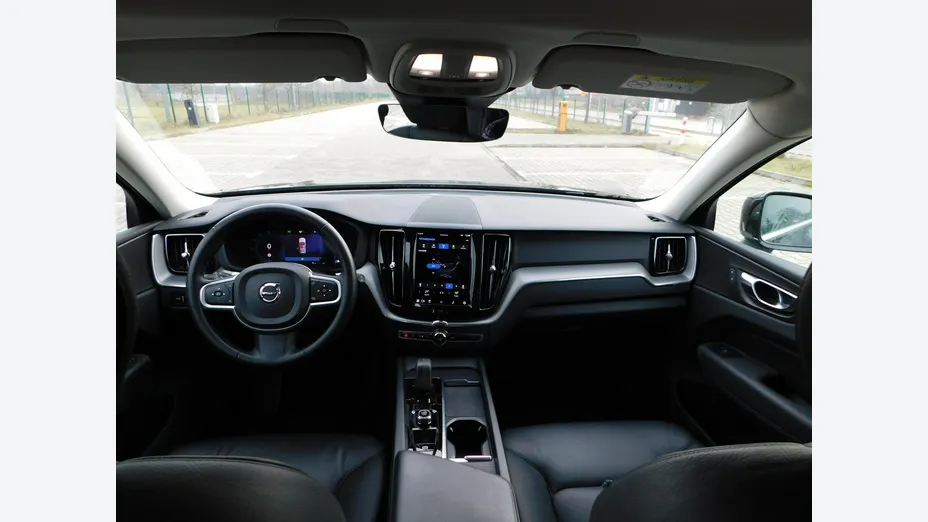VOLVO XC60 -