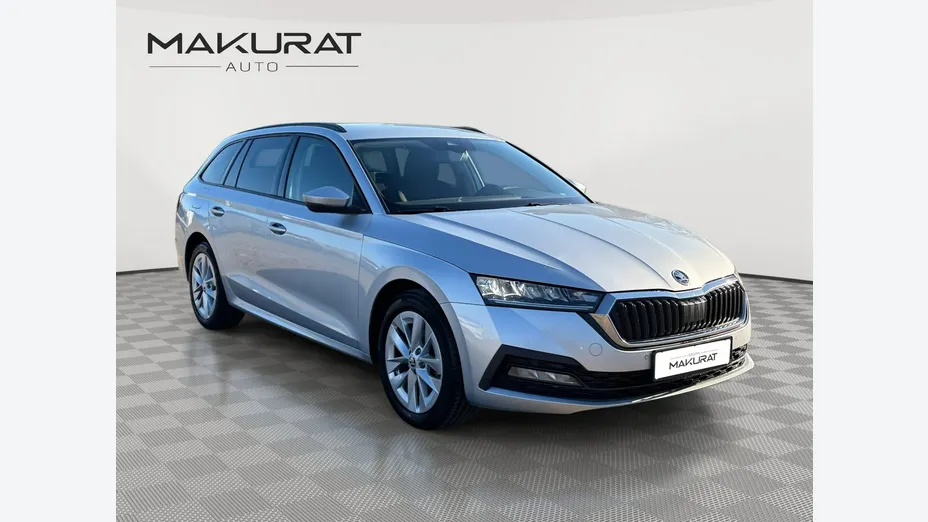 SKODA Octavia -
