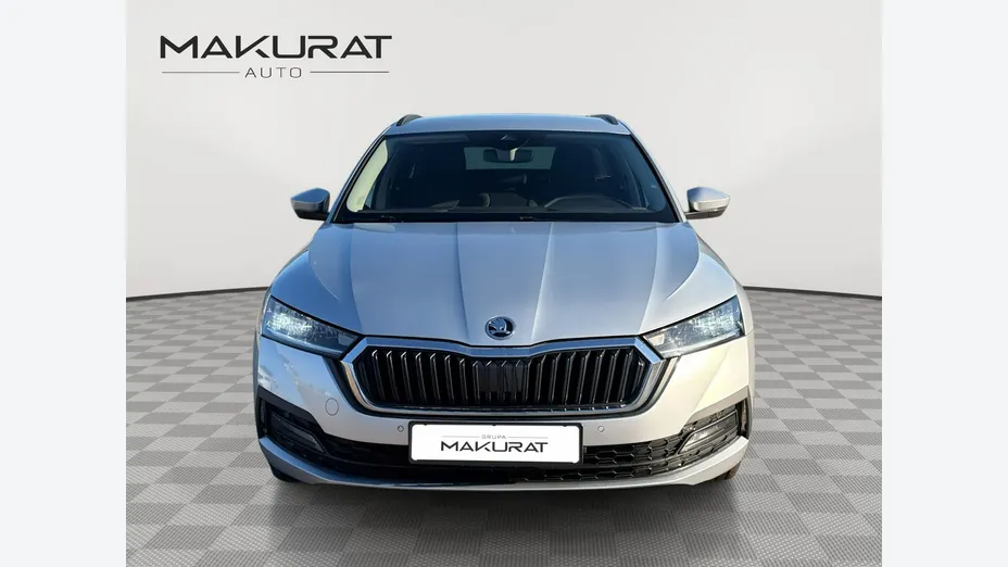 SKODA Octavia -