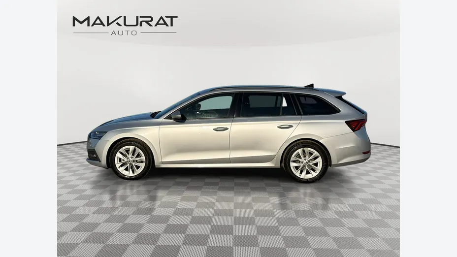 SKODA Octavia -