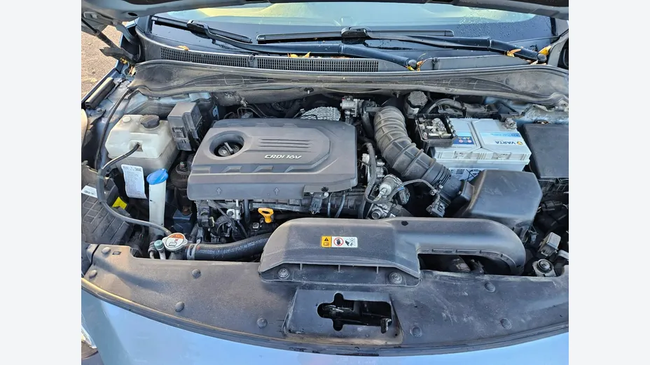 HYUNDAI i40 -