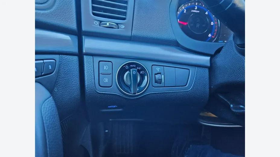 HYUNDAI i40 -