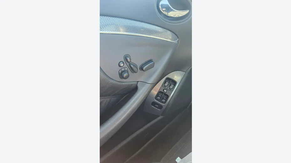 MERCEDES-BENZ CLK -