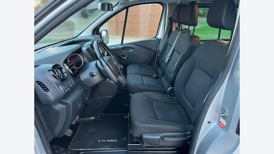 OPEL Vivaro -