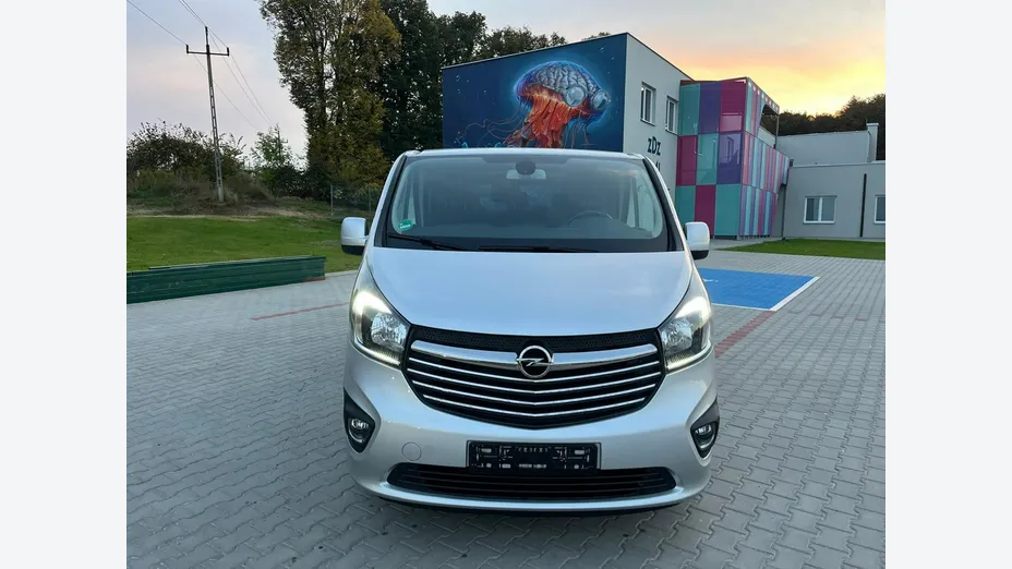 OPEL Vivaro -