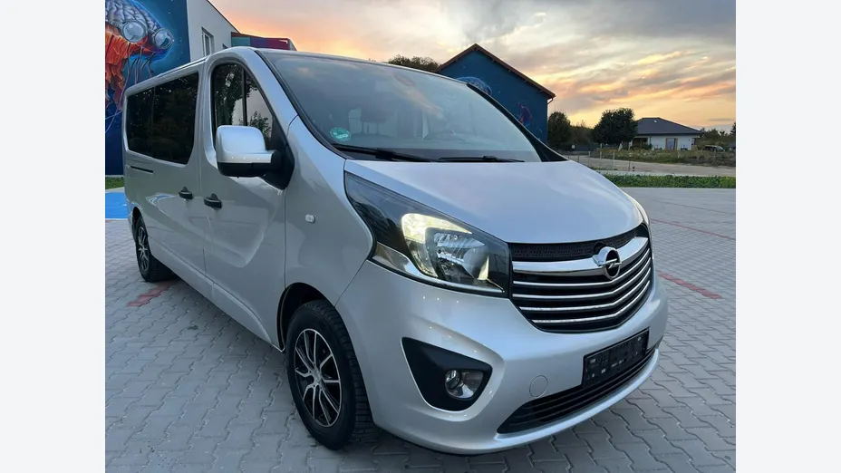 OPEL Vivaro -