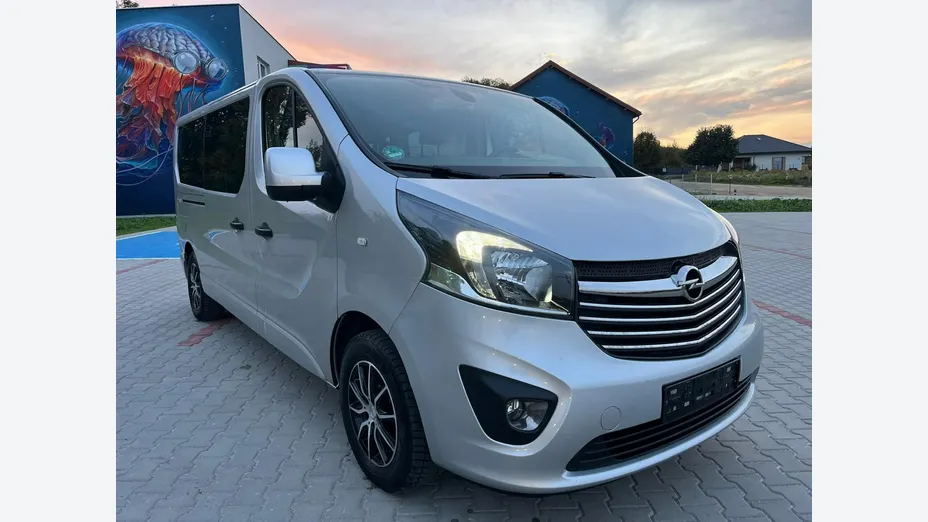 OPEL Vivaro -