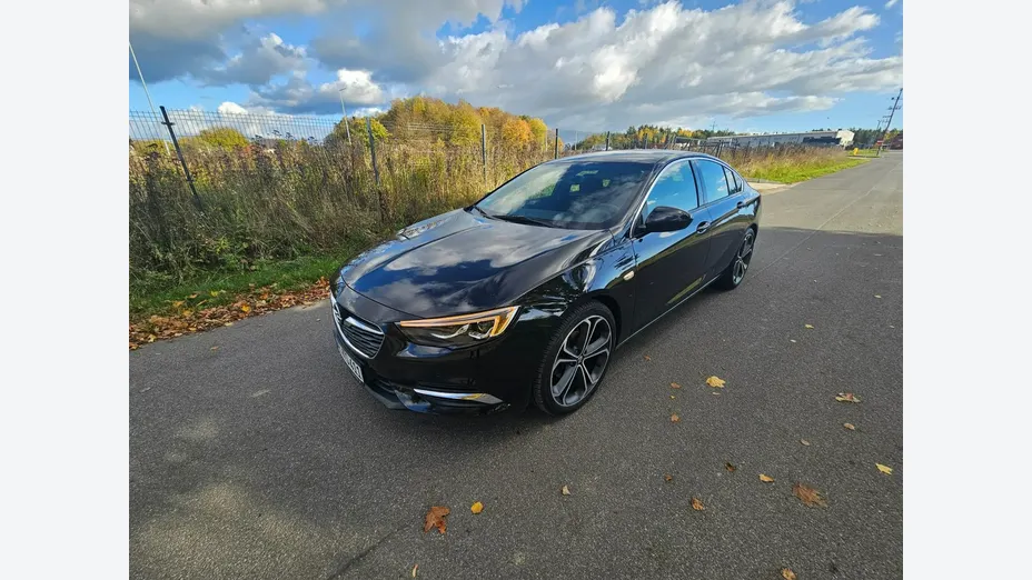 OPEL Insignia -