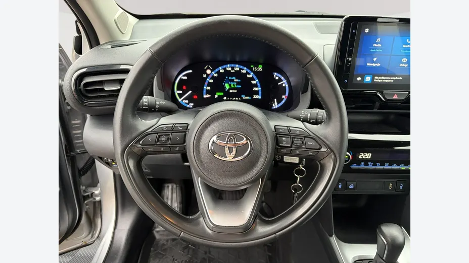 TOYOTA Yaris Cross -