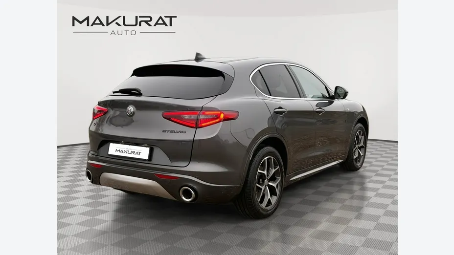 ALFA ROMEO Stelvio -