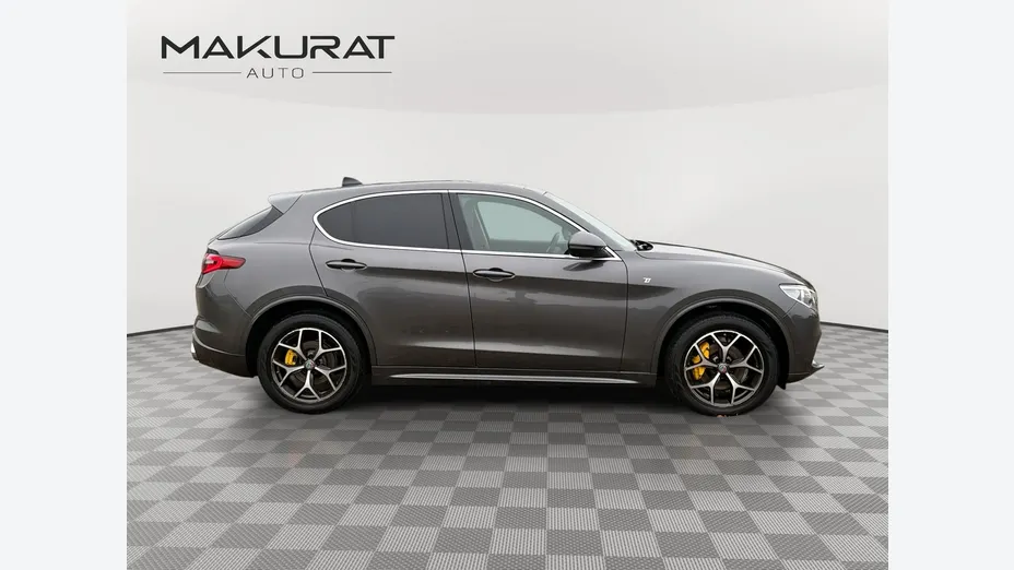 ALFA ROMEO Stelvio -