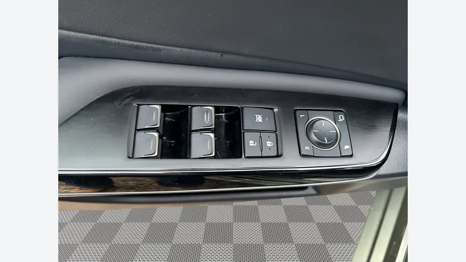 LEXUS ES -