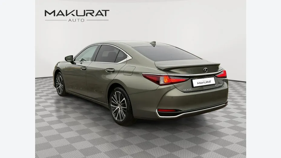 LEXUS ES -