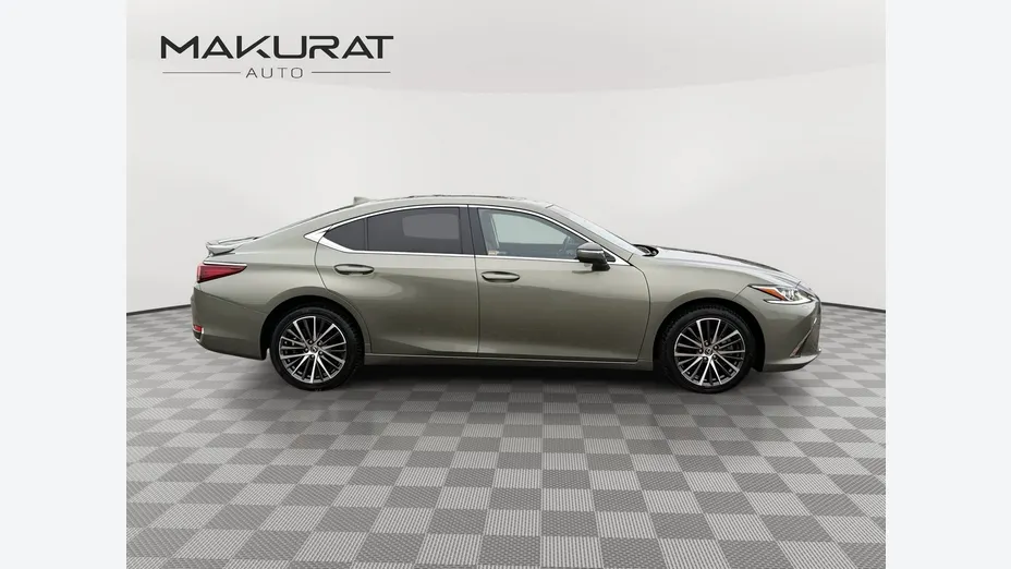 LEXUS ES -