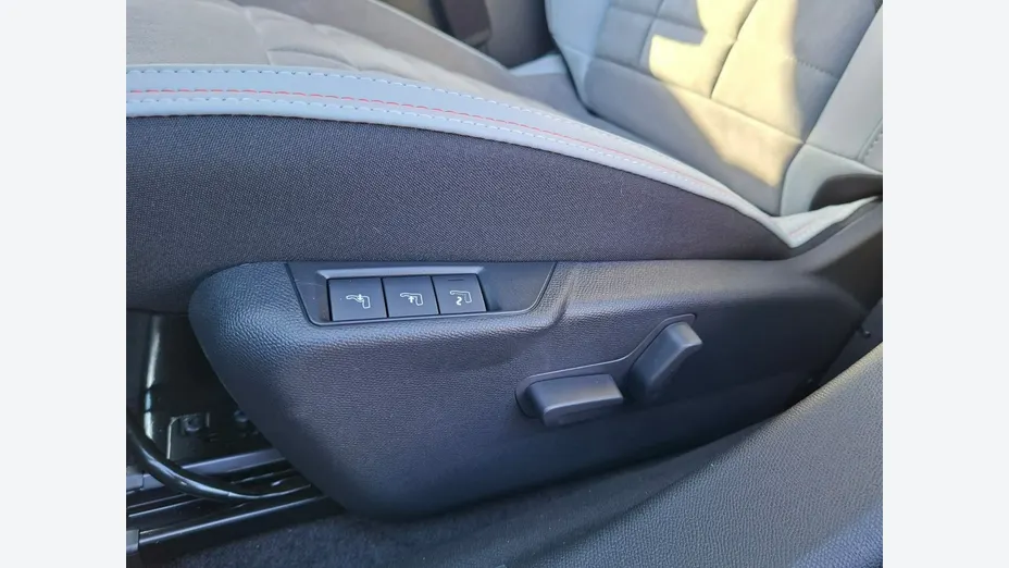 CITROEN C4 X -