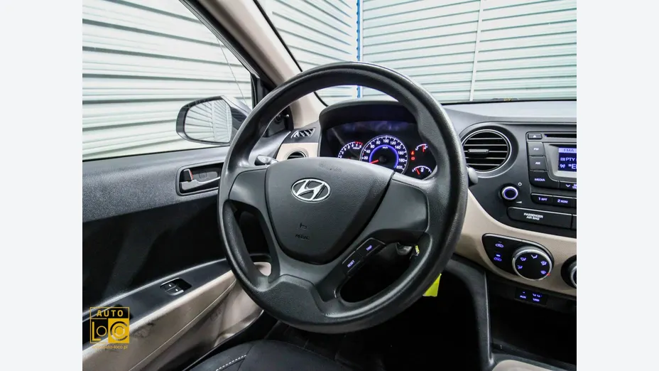 HYUNDAI i10 -