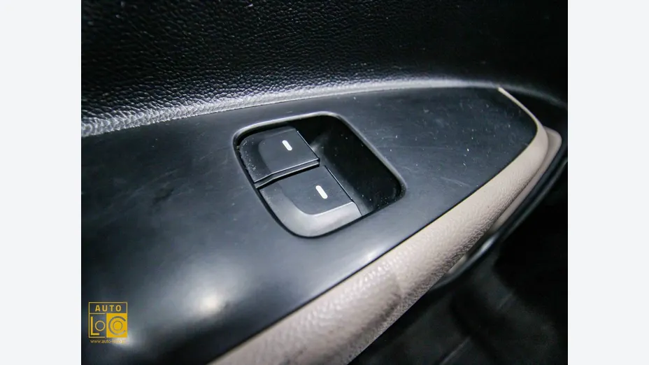 HYUNDAI i10 -